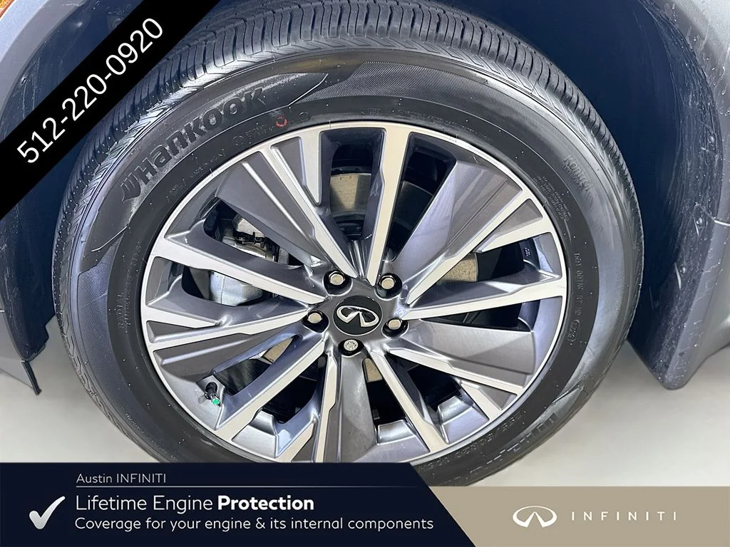 New 2027 RADIANT WHITE INFINITI LUXE image 43