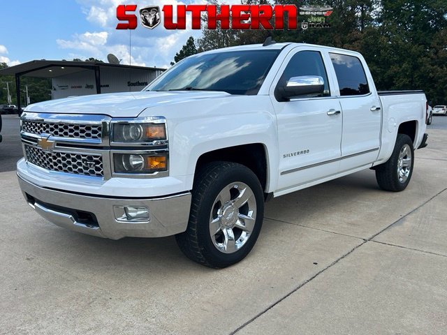 Used 2015 White Chevrolet LTZ image 1