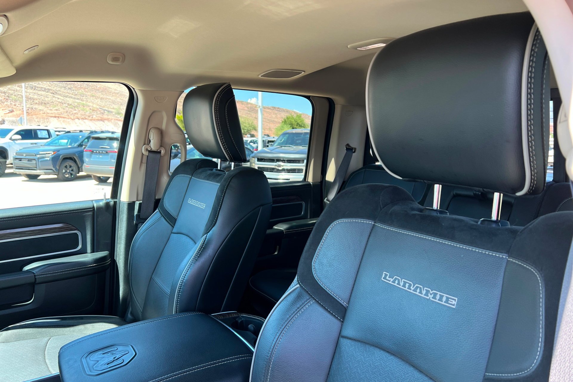 Certified Used 2021 Patriot Blue Pearlcoat Ram Laramie image 17