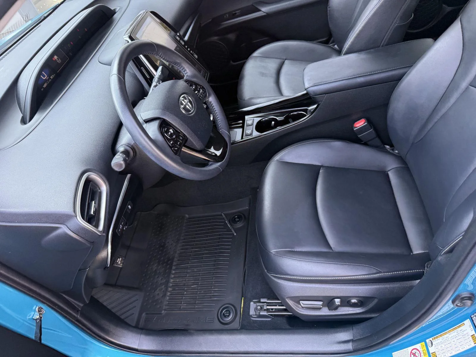 Used 2022 Blue Magnetism Toyota XLE image 12