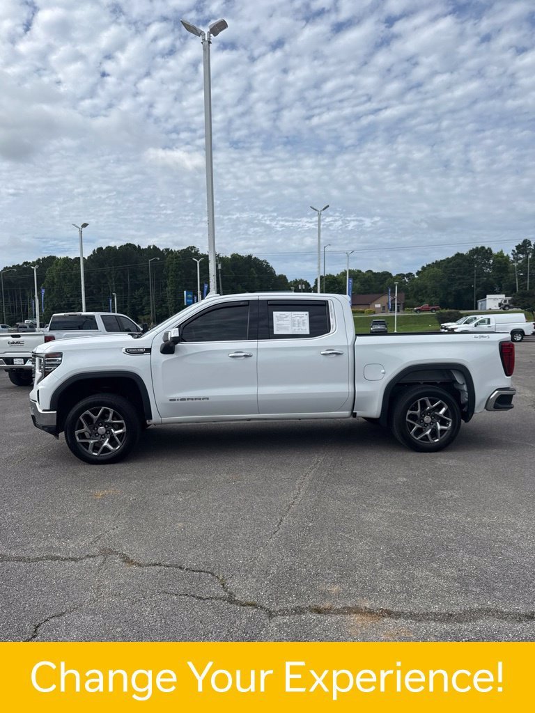 Used 2022 Summit White GMC SLT image 3