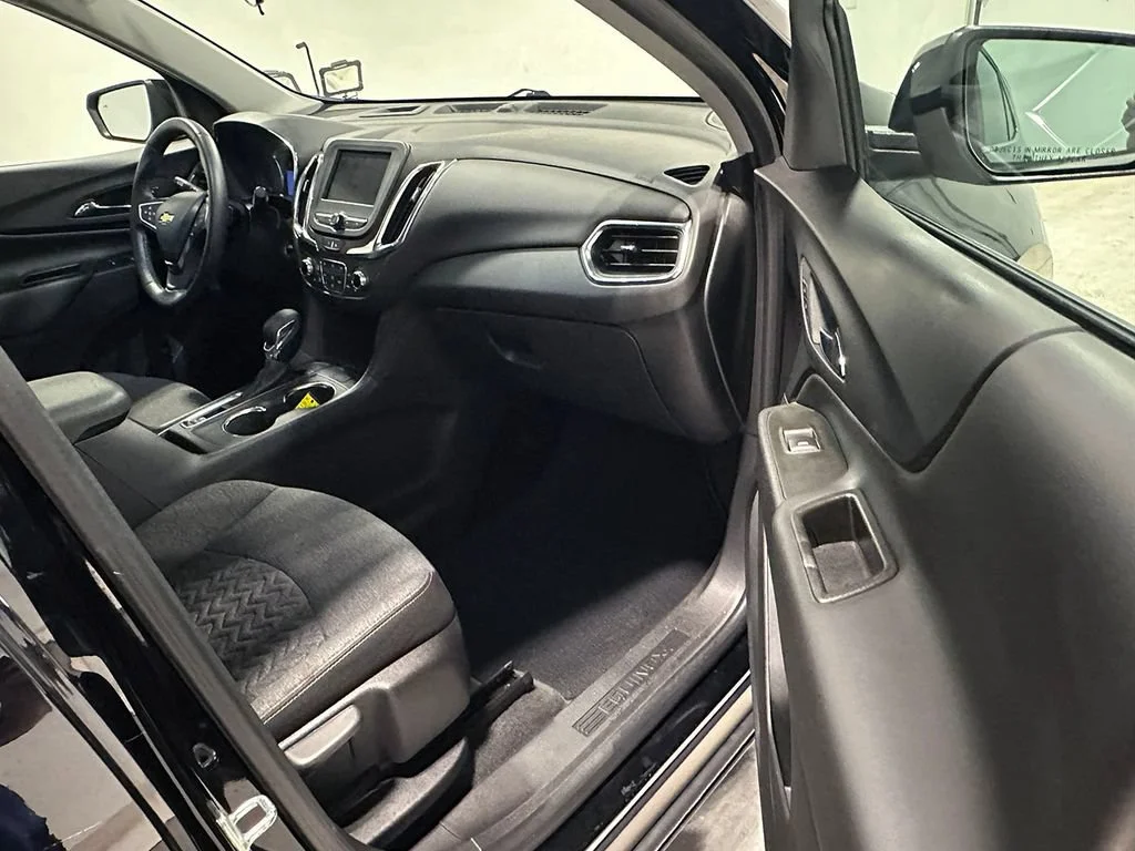Used 2024 Mosaic Black Metallic Chevrolet LT image 23
