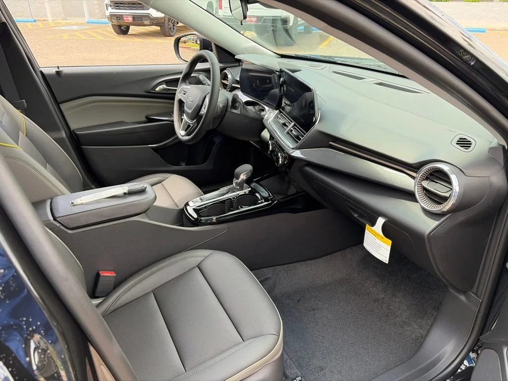 2026 Chevrolet Trax Activ - Photo 10