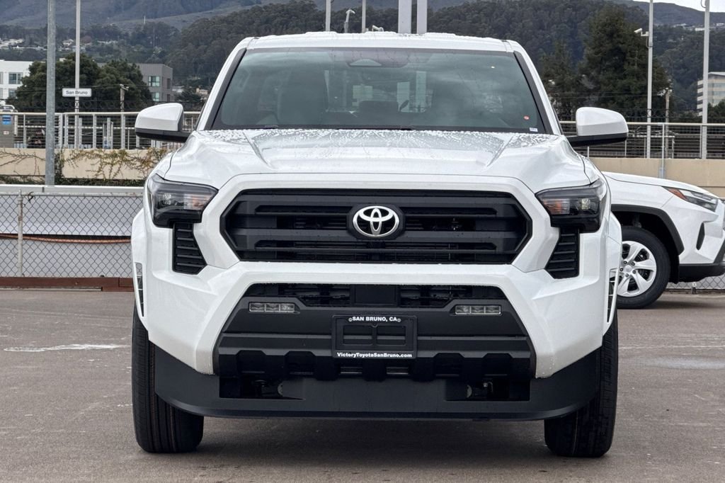 New 2026 Ice Cap Toyota  SR5 image 3