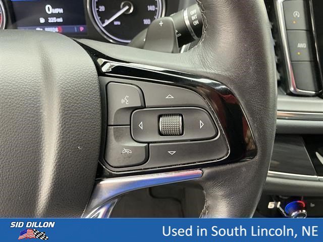 Used 2023 Moonstone Gray Metallic Buick Essence image 10