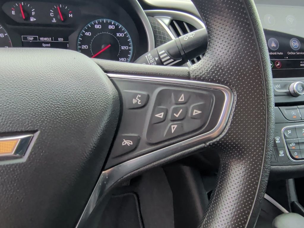 Used 2025 Blue Chevrolet LT image 18