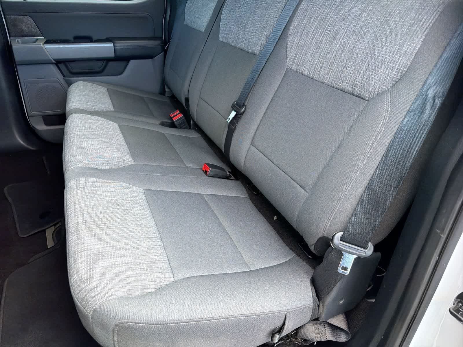 Certified Used 2021 Oxford White Ford XLT image 20