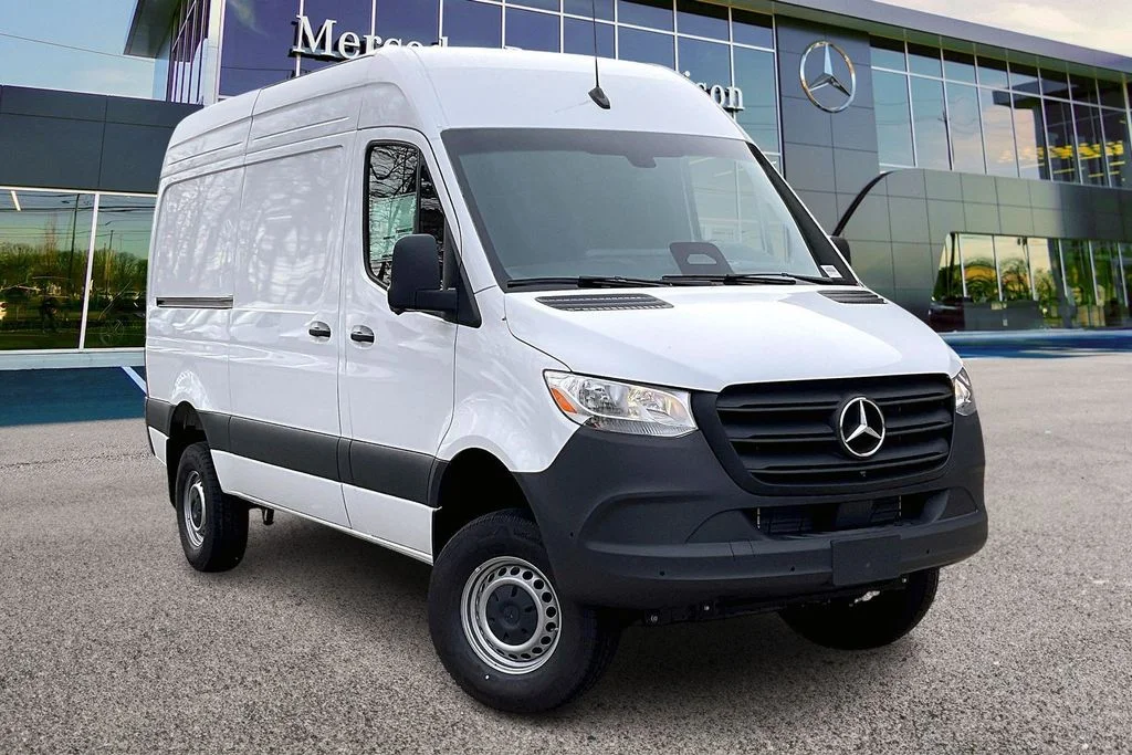 2026 Mercedes-Benz Sprinter 2500 144 WB HO AWD's photo