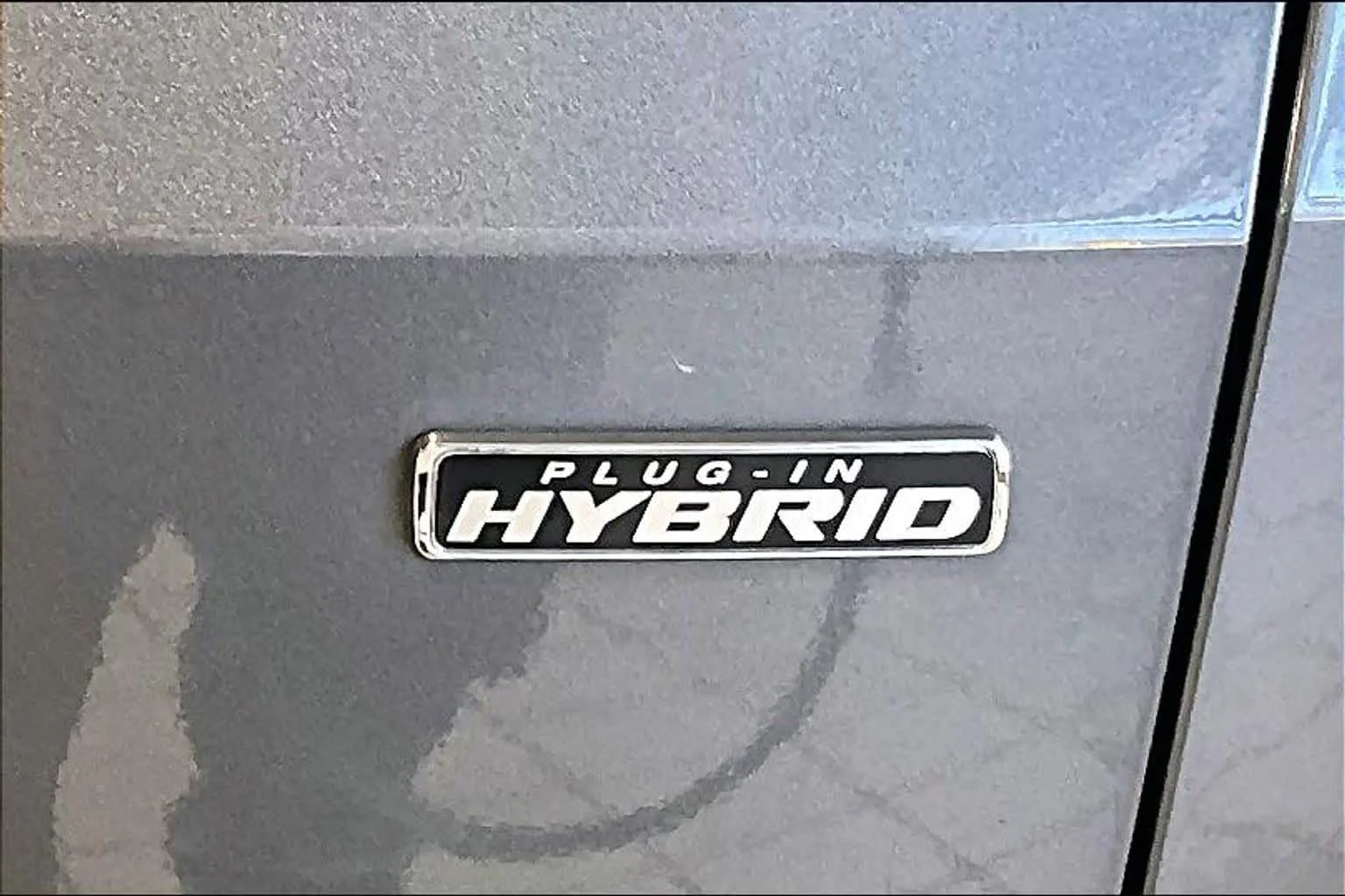 Used 2022 Carbonized Gray Metallic Ford Titanium Plug-In Hybrid image 10