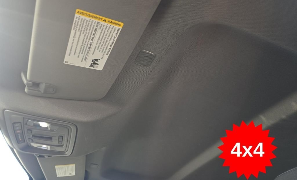 Used 2022 Red Chevrolet RST image 39