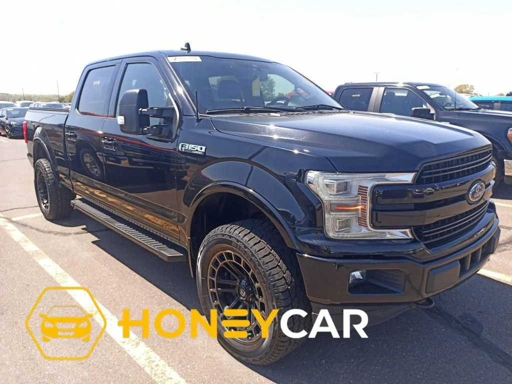 2020 Ford F-150 Lariat 4x4 SuperCrew 145 in's photo