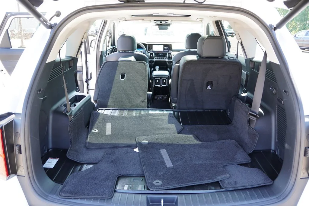 Used 2023 Glacial White Pearl Kia X-Line SX Prestige image 22