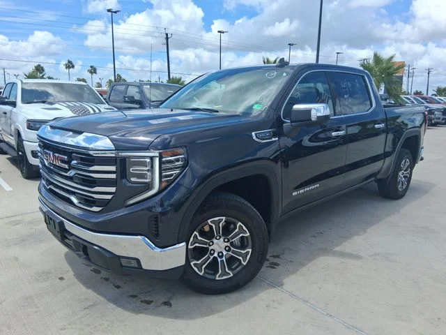 Used 2026 Silver GMC SLT image 3
