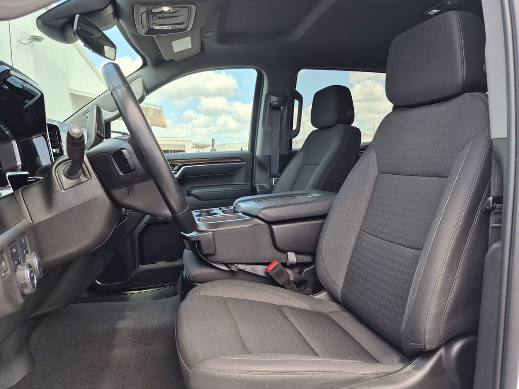 Used 2023 Summit White Chevrolet LT image 27