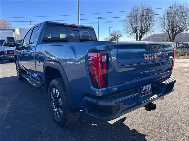 2026 GMC Sierra 2500HD Denali - Photo 8