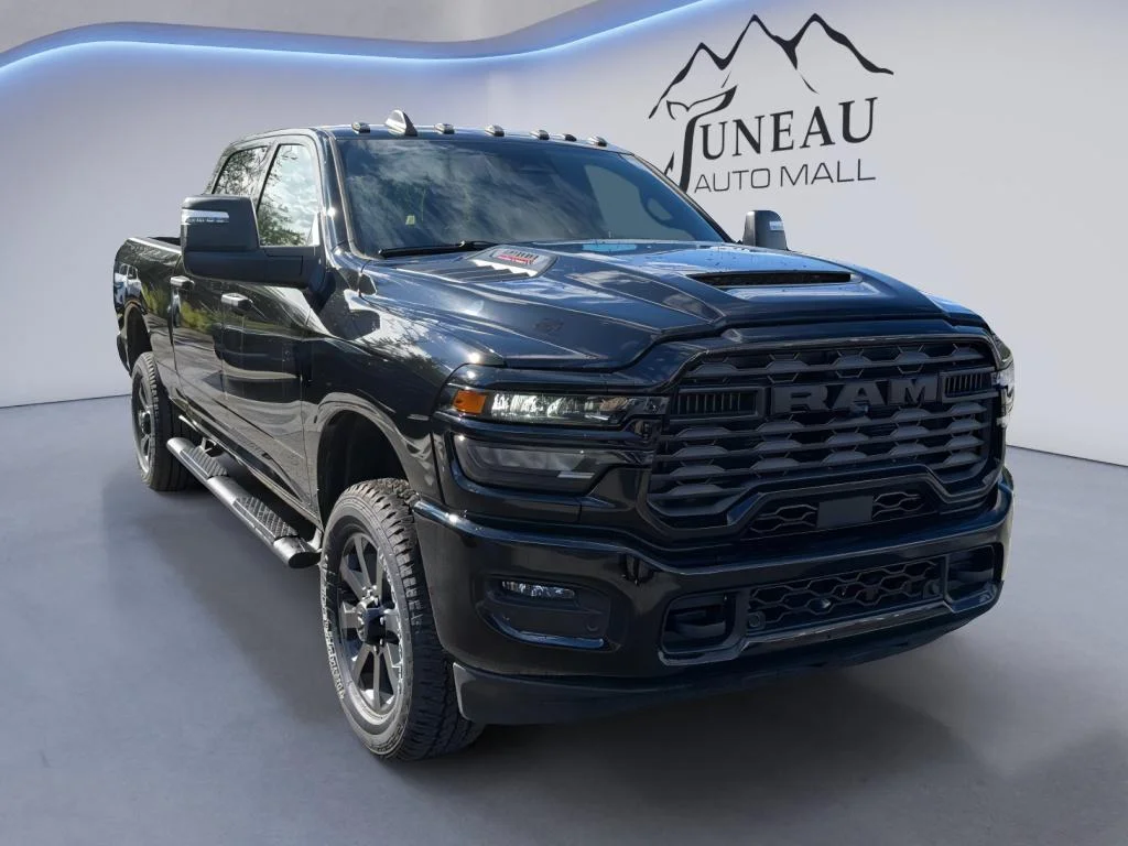 2026 RAM 2500 Pickup Tradesman/Black Express
