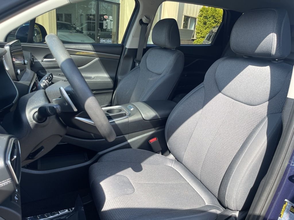 2021 Hyundai Santa Fe SE - Photo 11