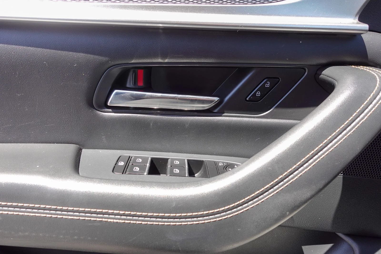2024 Mazda CX-90 Preferred Package - Photo 17