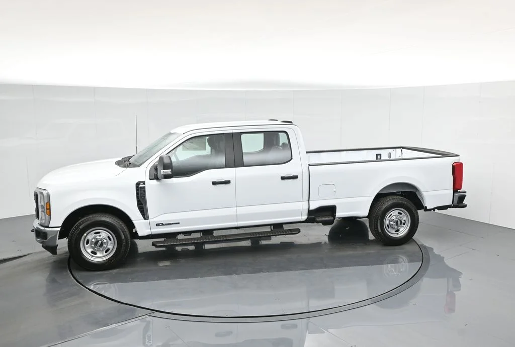 2026 Ford F-350 Super Duty XL - Photo 44
