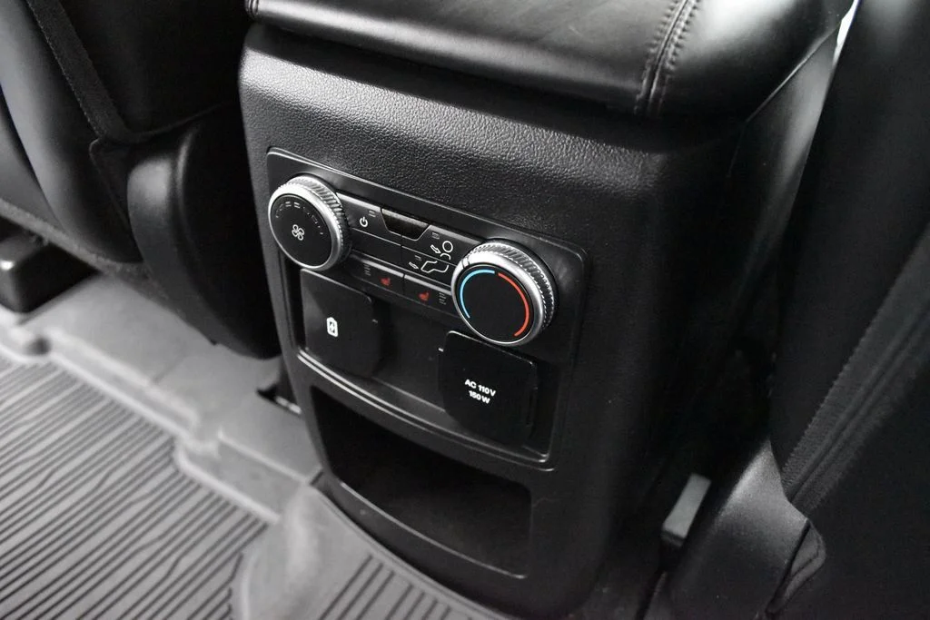 Used 2021 Black Metallic Ford Platinum image 25