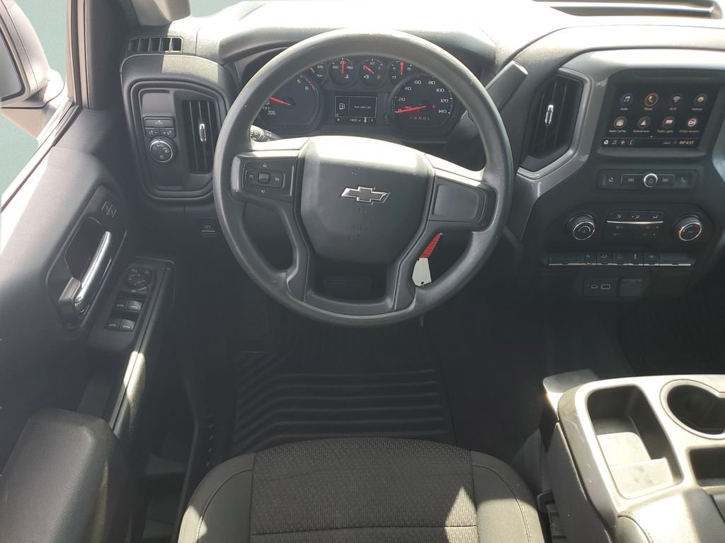 Used 2022 Silver Chevrolet Custom image 12