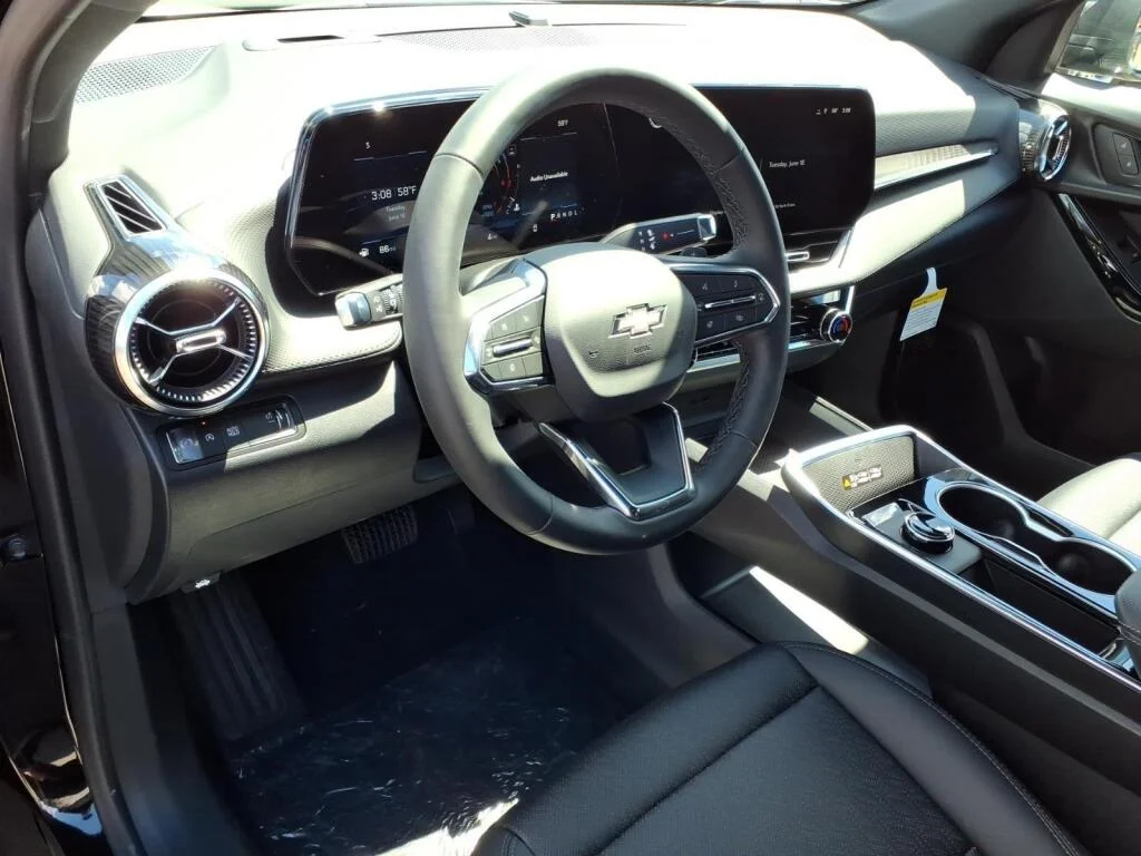 New 2026 Mosaic Black Metallic Chevrolet FWD LT image 8