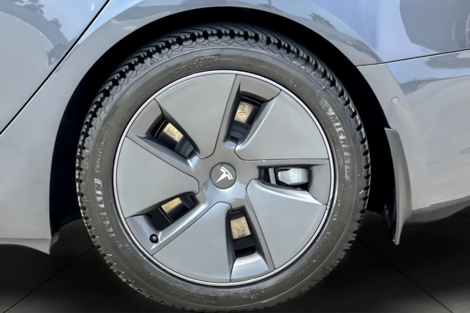 Used 2022 GRAY Tesla Long Range image 23