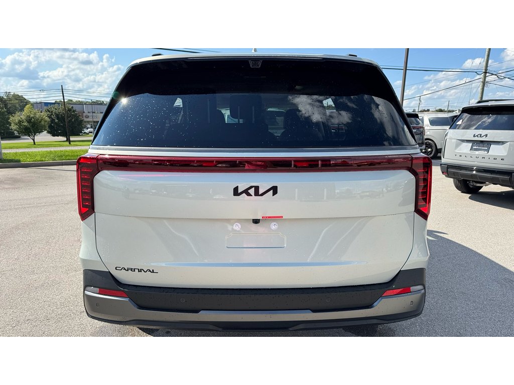 New 2027 Ivory Silver Kia SX image 5