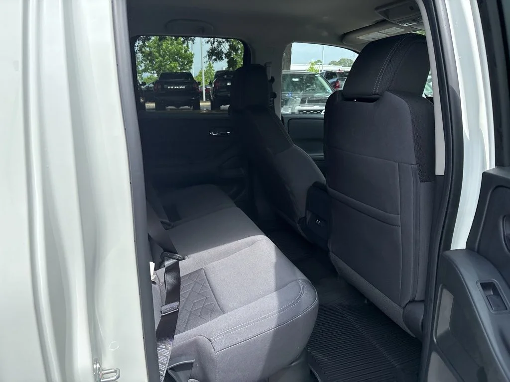 New 2026 Glacier White Nissan Crew Cab SV image 17