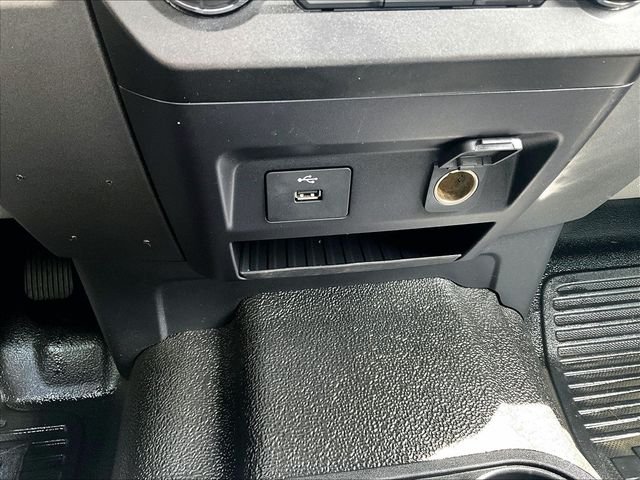 Used 2019 Oxford White Ford XL image 27