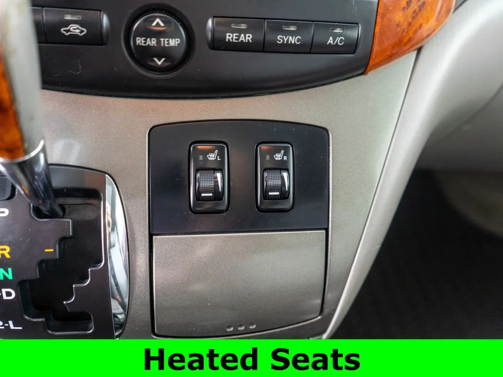 Used 2008 Red Toyota Limited image 22