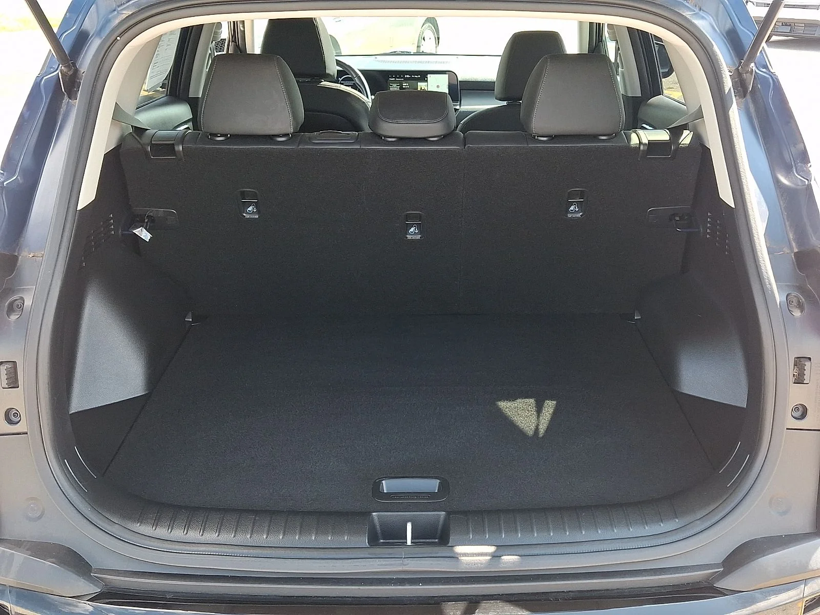 Certified Used 2024 Blue Kia EX image 29