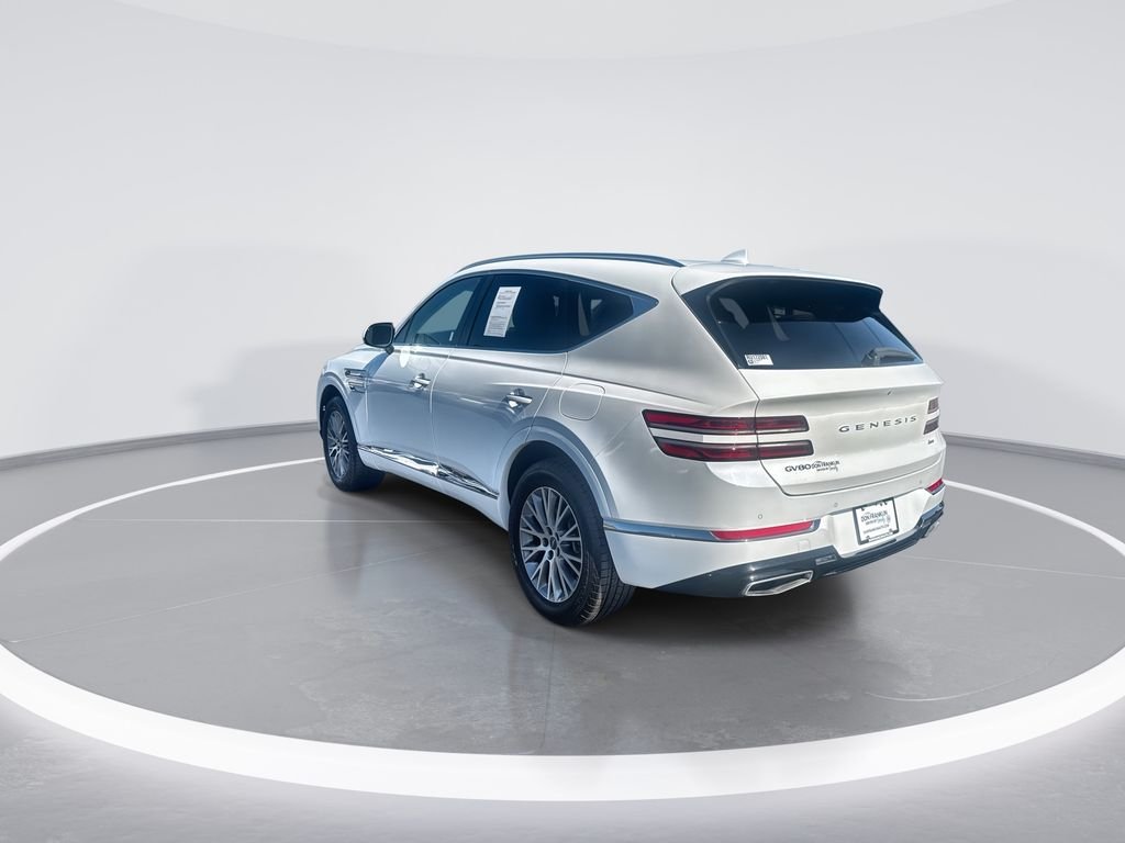 Used 2024 White Genesis 2.5T image 6