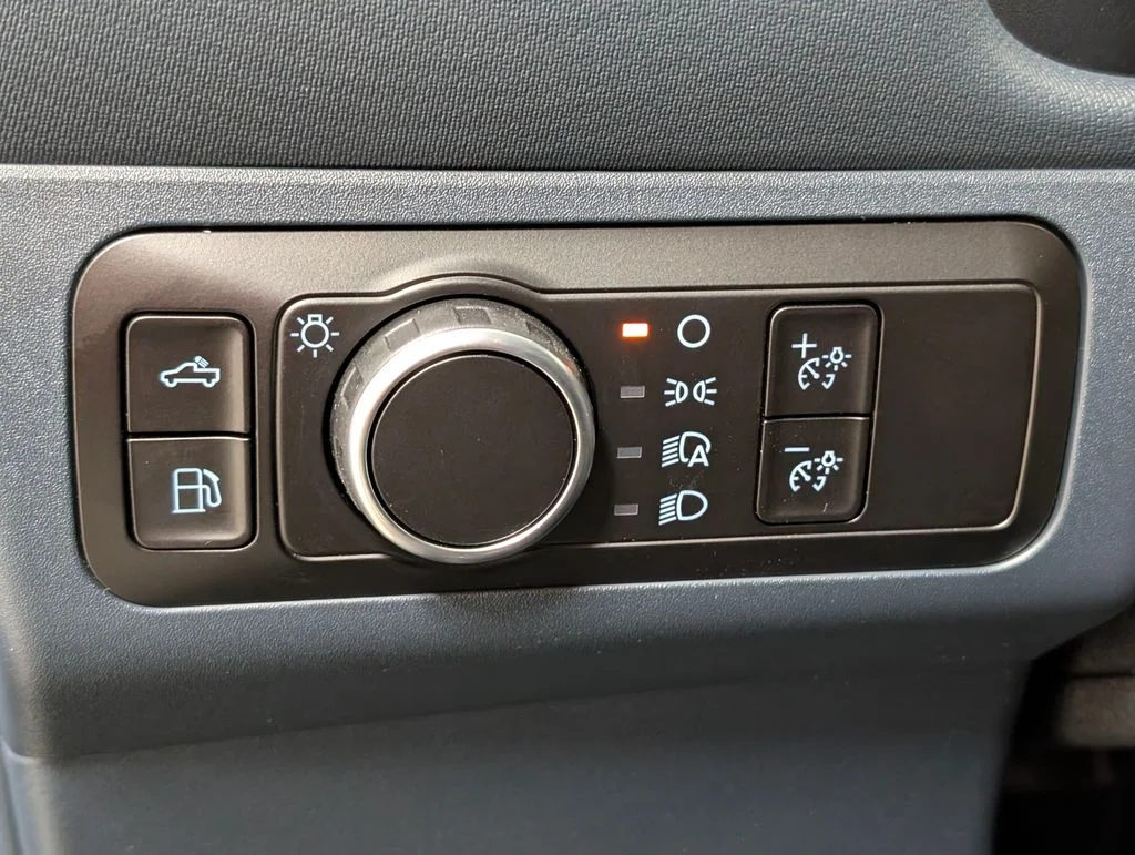 New 2026 Carbonized Gray Metallic Ford XL image 9