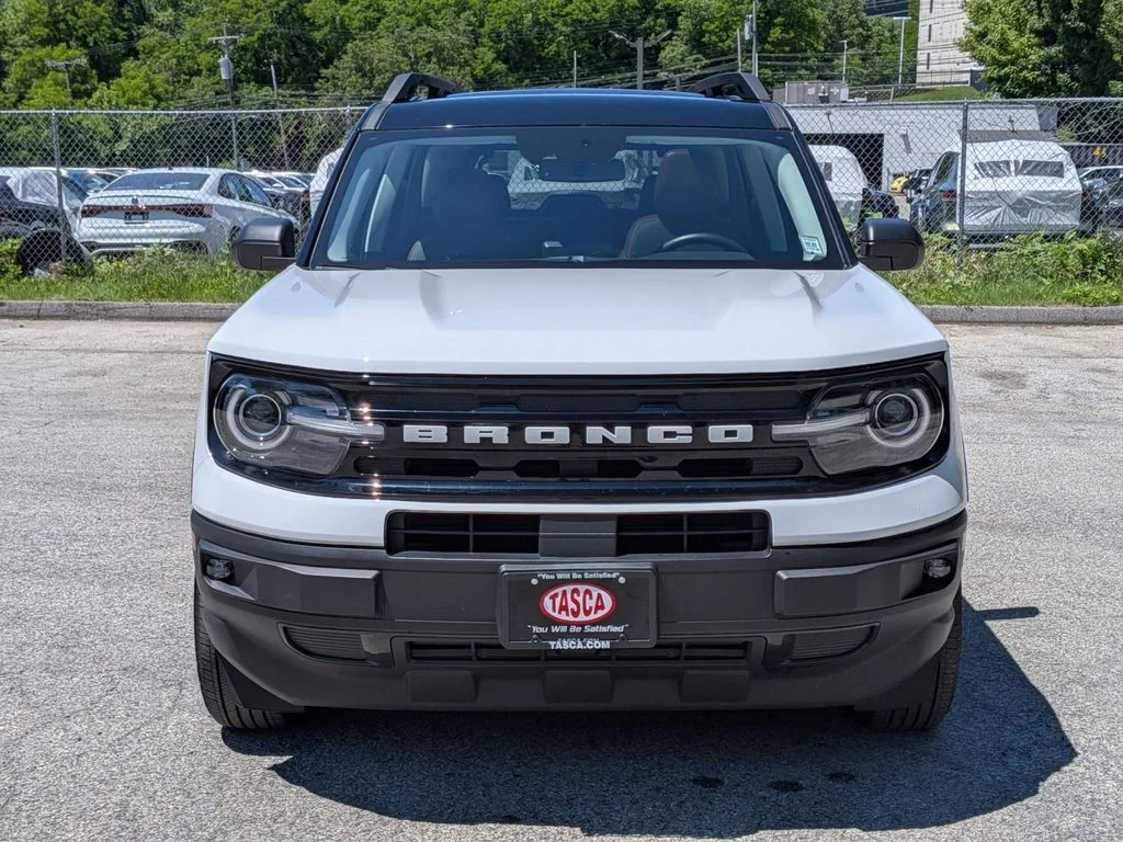 Used 2023 White Ford Outer Banks image 12