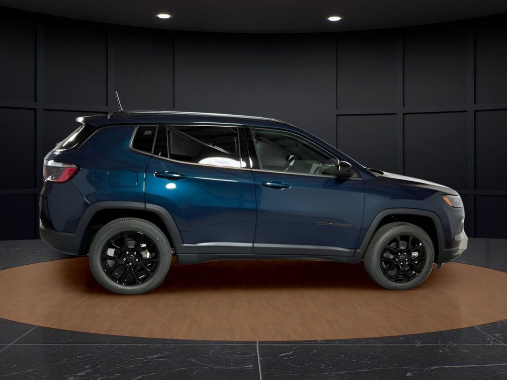 New 2026 Fathom Blue Pearl Coat Jeep Latitude image 8