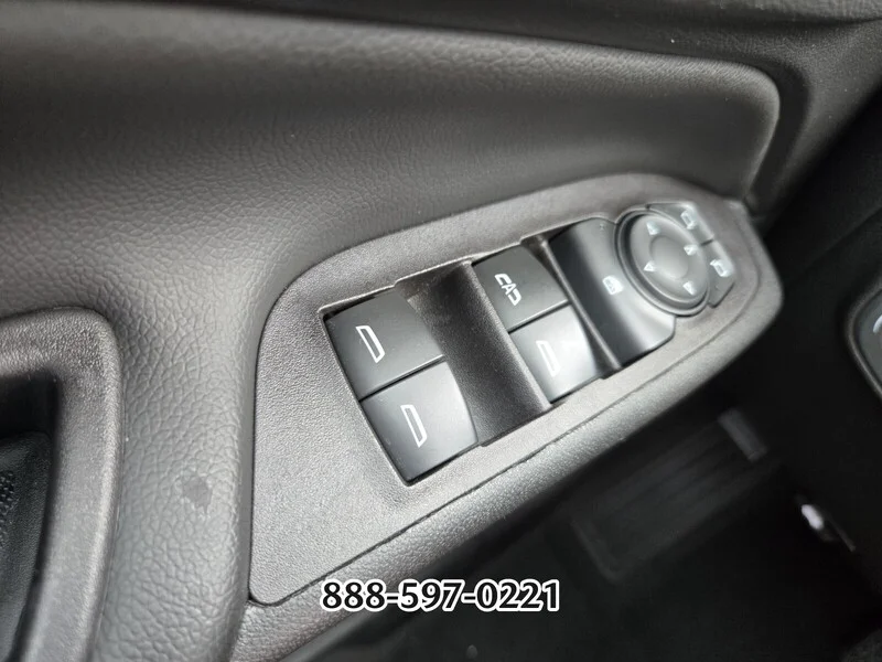 Used 2022 Black Metallic CHEVROLET LT image 31
