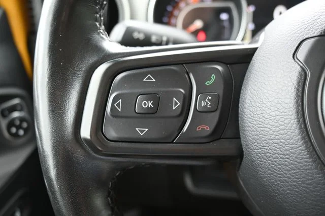 Used 2021  Jeep Unlimited Sport S image 23