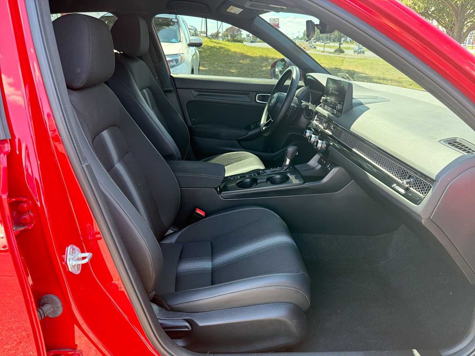 2024 Honda Civic Sport - Photo 15