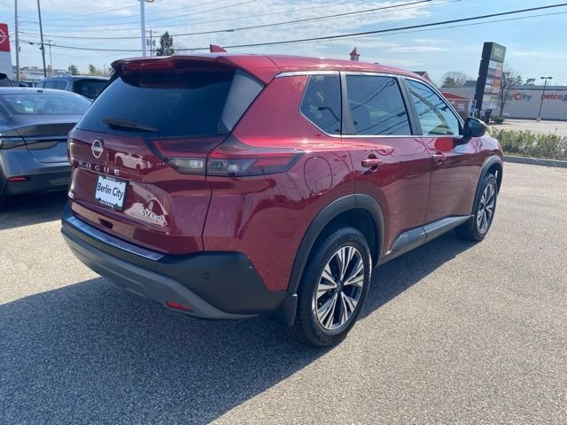 Used 2023 Red Nissan SV image 30