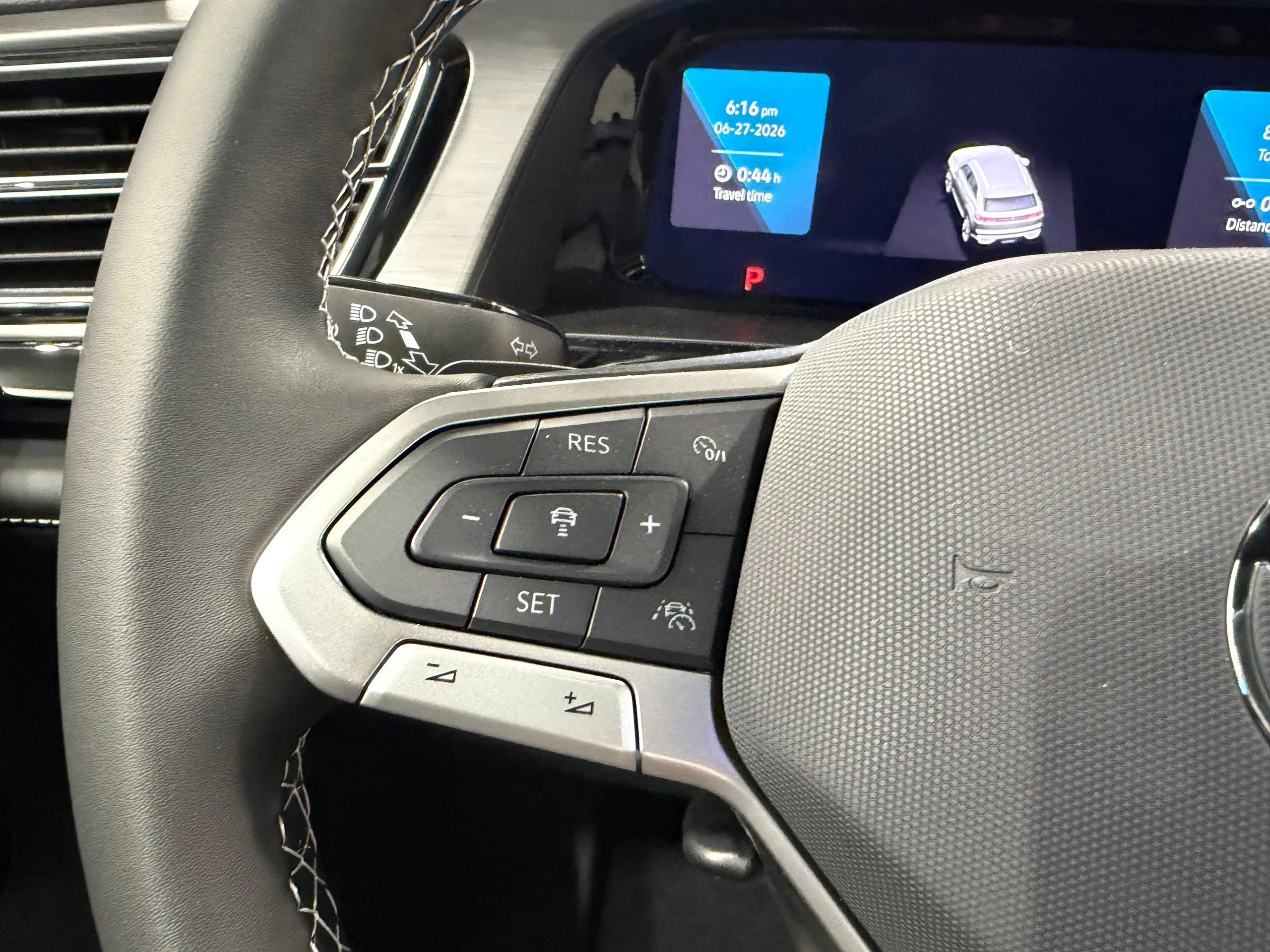 New 2026 Black Volkswagen 2.0T SE w/Technology image 36