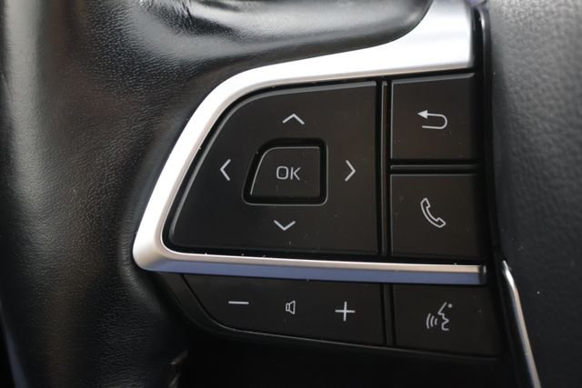 Used 2021 Gray Toyota Platinum image 11