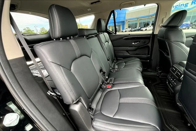 New 2025 Honda Pilot EX-L 4D Sport Utility