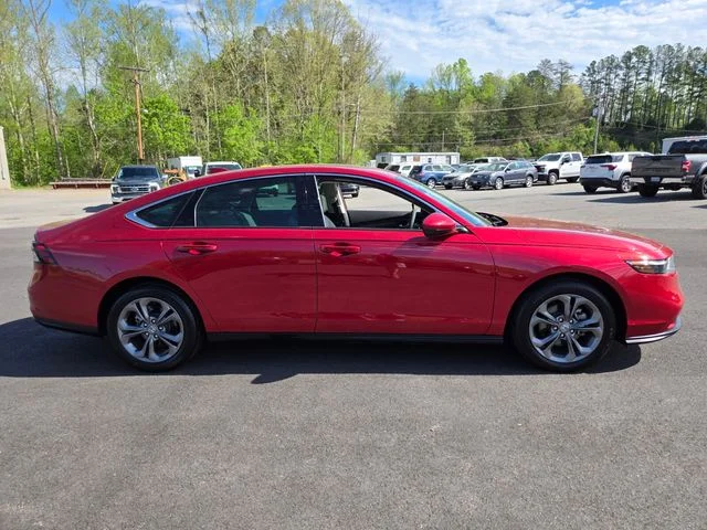 Used 2024 Red Honda EX image 9