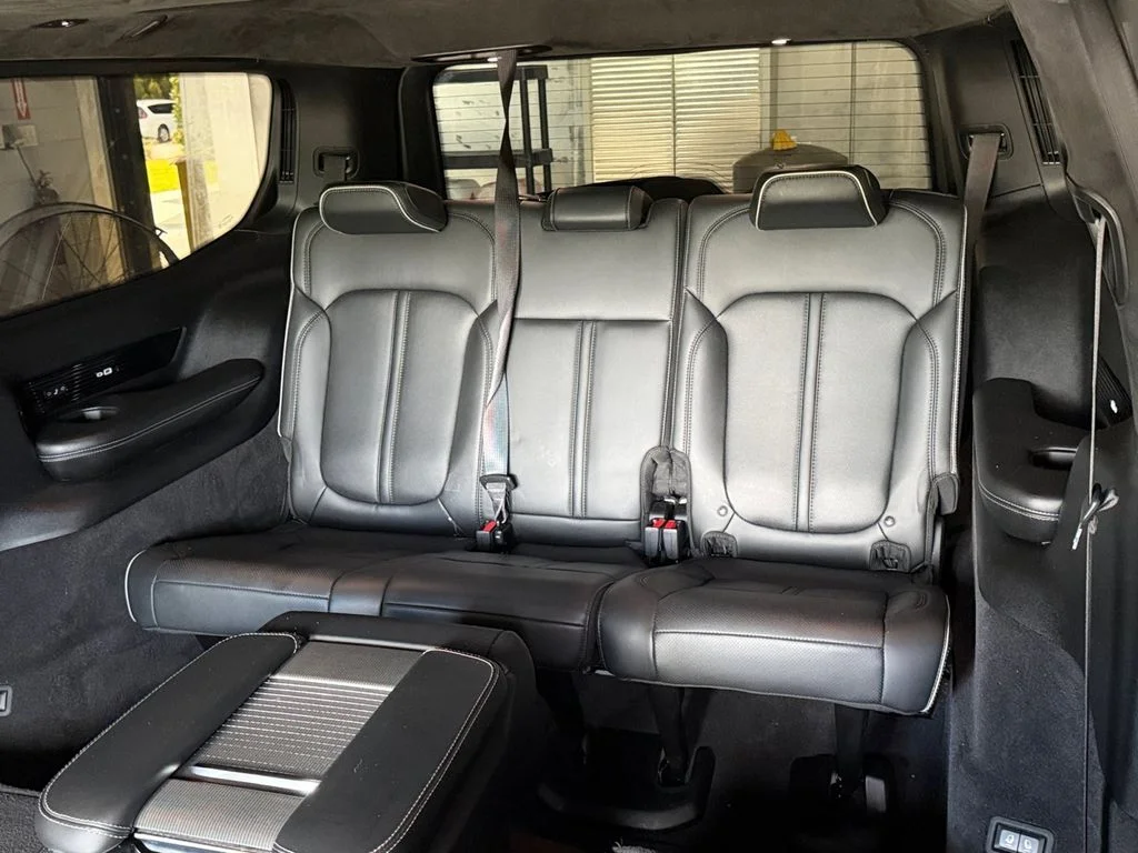 Used 2022 White Jeep Series II image 27