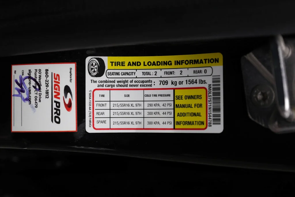 Used 2022 Black Ford XL image 33