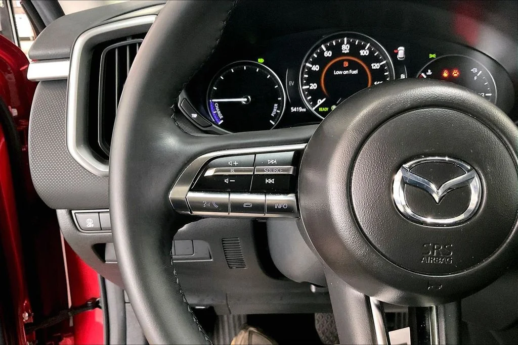 Used 2026 Red Mazda Preferred image 18