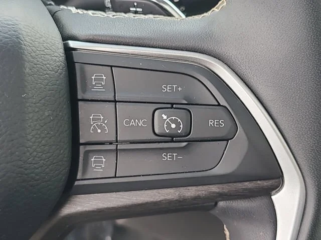 Used 2024 Gray Jeep LIMI image 26
