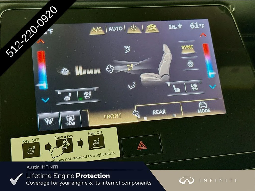 New 2027 2T RADIANT WHIT INFINITI SPORT image 20