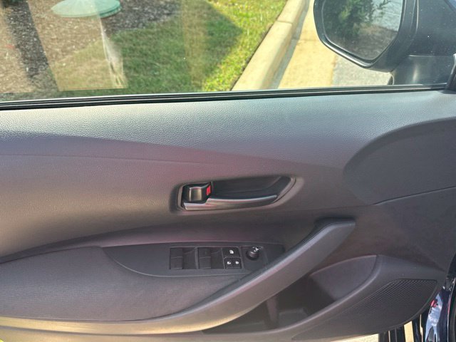 Used 2025  Toyota LE image 20